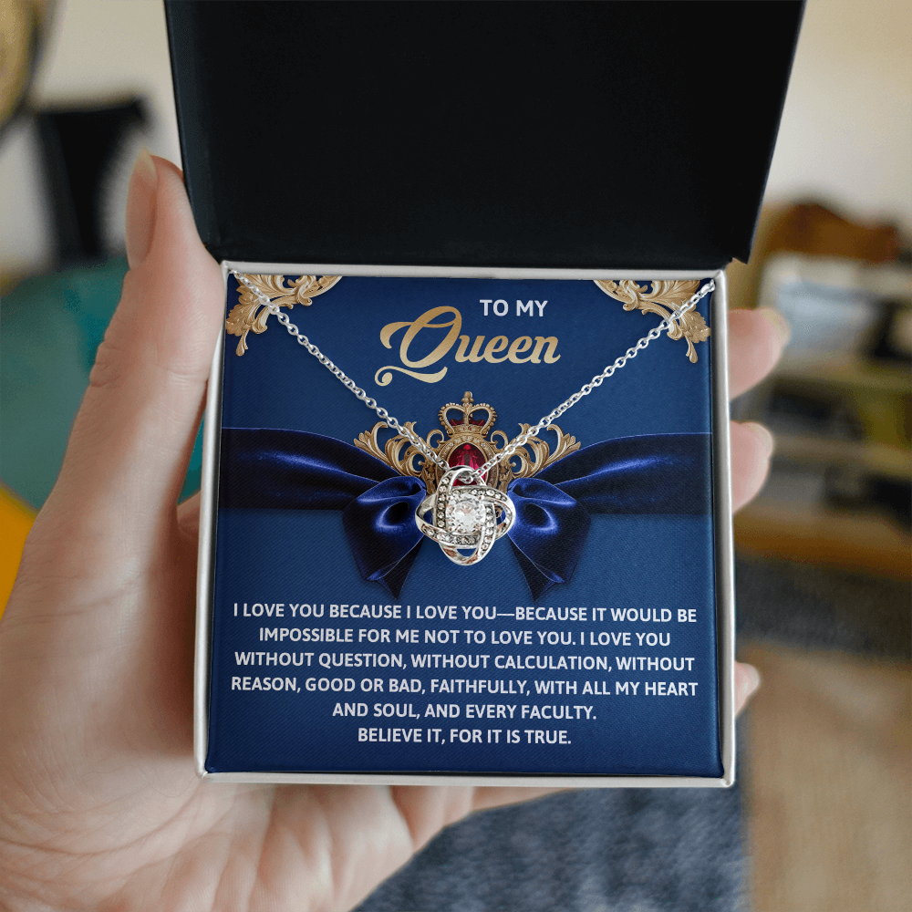 Queen-Every Faculty Love Knot Necklace