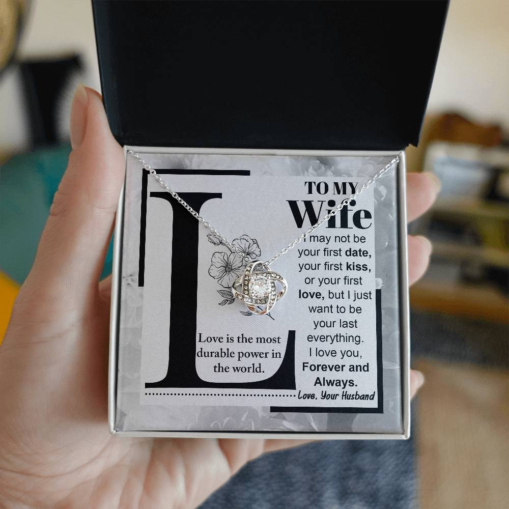 Wife-Love Is Love Knot Necklace