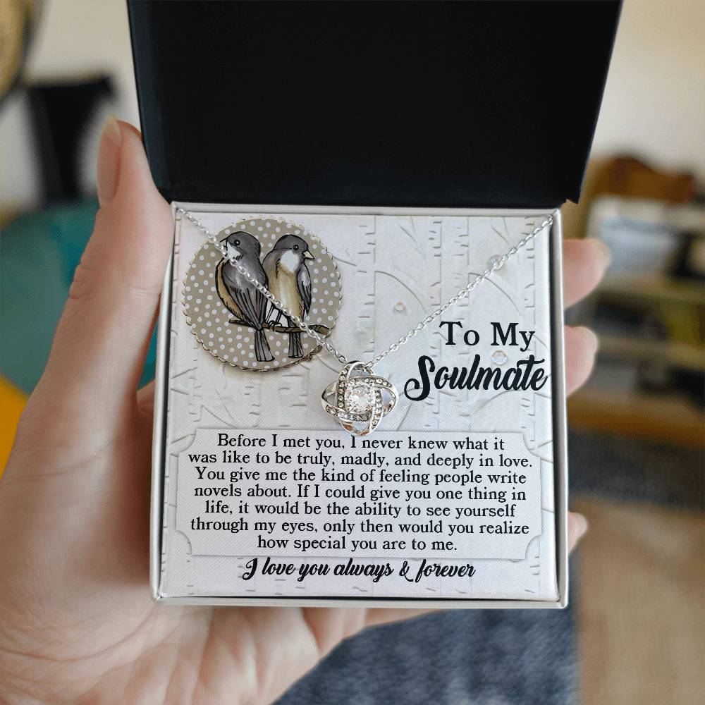 Soulmate-Write Novels Necklace
