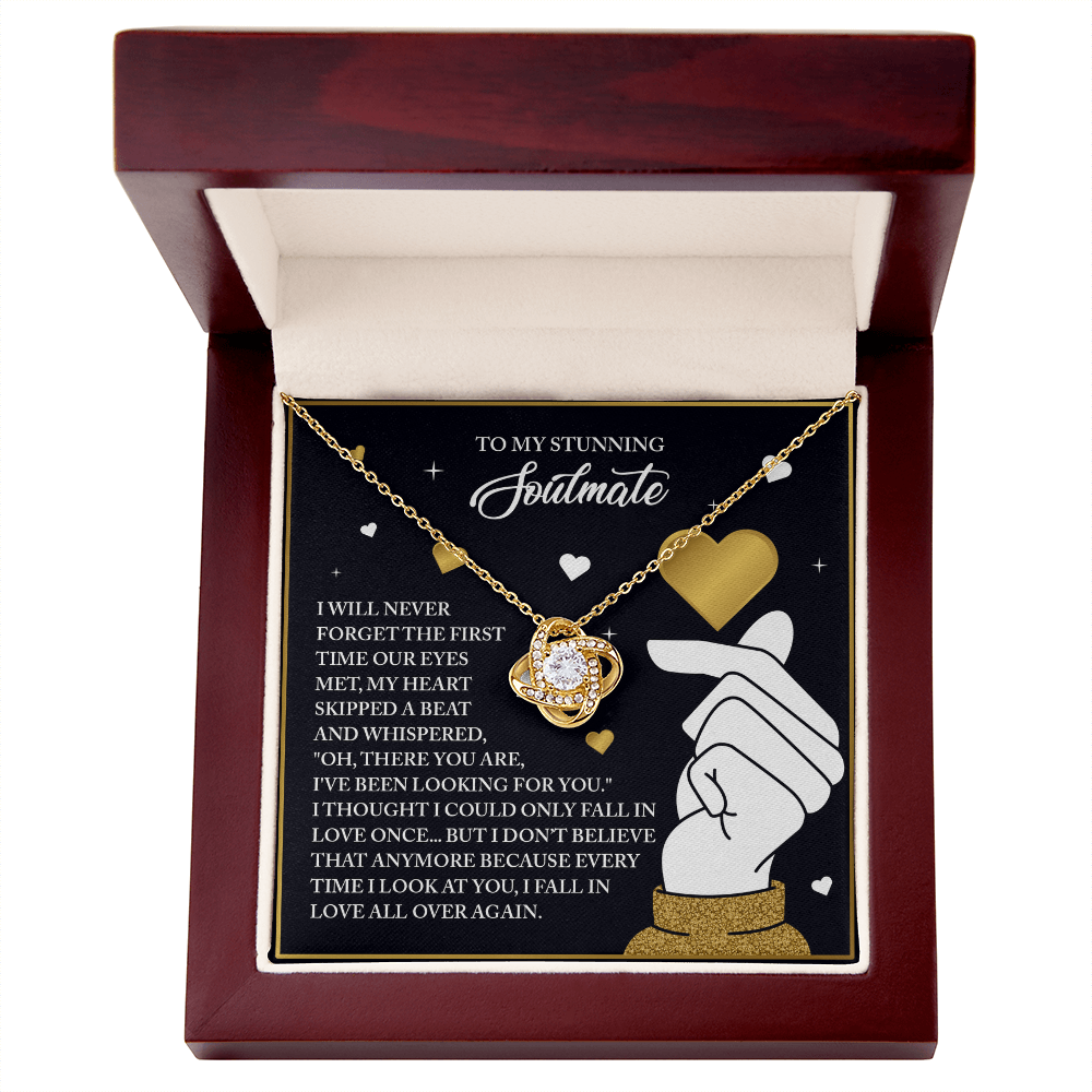 Soulmate-Look At You Necklace