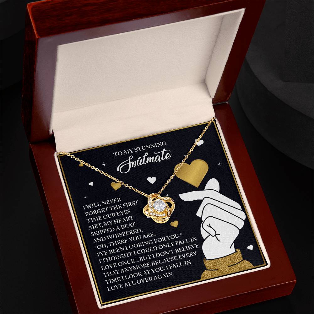 Soulmate-Look At You Necklace